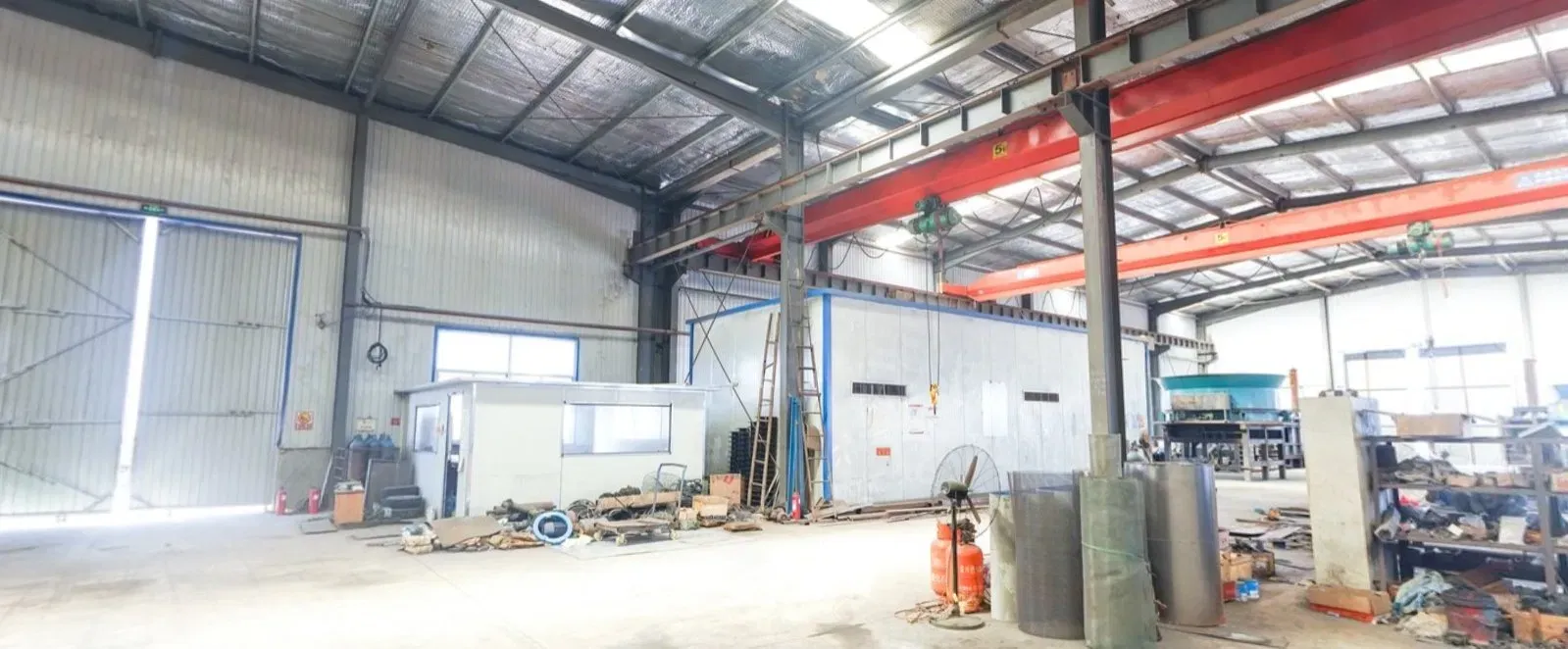 Quality assurance check on a Metal Shearing Machine component
